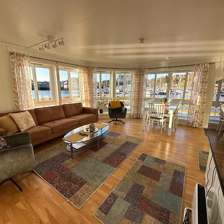 Lofoten Rorbuer Apartment