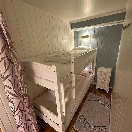 Lofoten Rorbuer Διαμέρισμα *