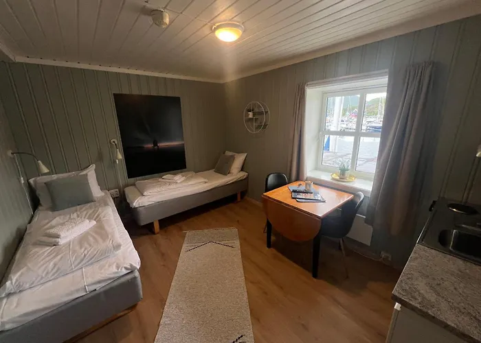 شقة Lofoten Rorbuer سفولفير