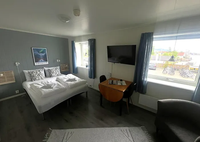 Lofoten Rorbuer سفولفير